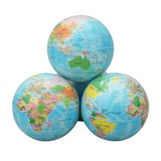 Glob geografic mic PlayLearn Toys