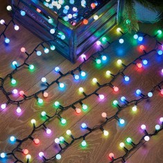 Instalatie de Craciun Liniara RGRB Yoto, 10 m, din care 1 m Prelungitor 220V, 40 LED, Bilute Mate, Interconectabila, Utilizare Interior/Exterior, Fir foto