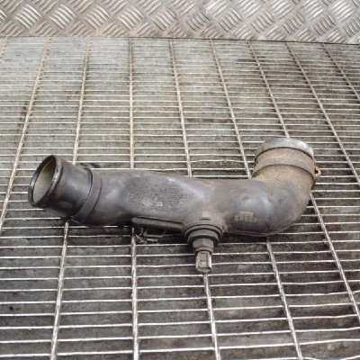 Furtun intercooler dreapta TOYOTA VERSO _R2_ 2013 OEM: 17362-0R030 | 10809468 foto