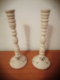Pereche suport lumanare vintage alb alba sculptat manual sculptura manuala din lemn Marit Design Suedia