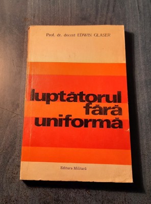 Luptatorul fara uniforma Edwin Glaser foto