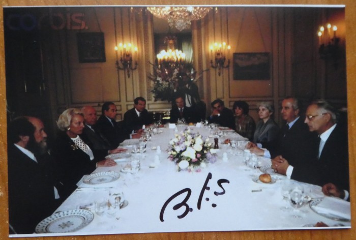 Autograf al jurnalistului francez Bernard Pivot, fost presedinte al Academiei Goncourt din 2014 pana in 2020, 3