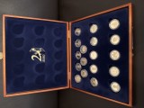 Set 18 Monede 50 Bani Comemorative Proof in capsule + cutie lemn prezentare.