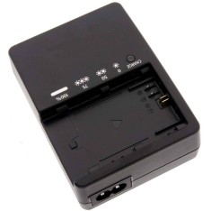 Incarcator cu fir compatibil Canon LC-E6E LP-E6 pentru 5D II 7D 60D 70D 6D 5D III foto