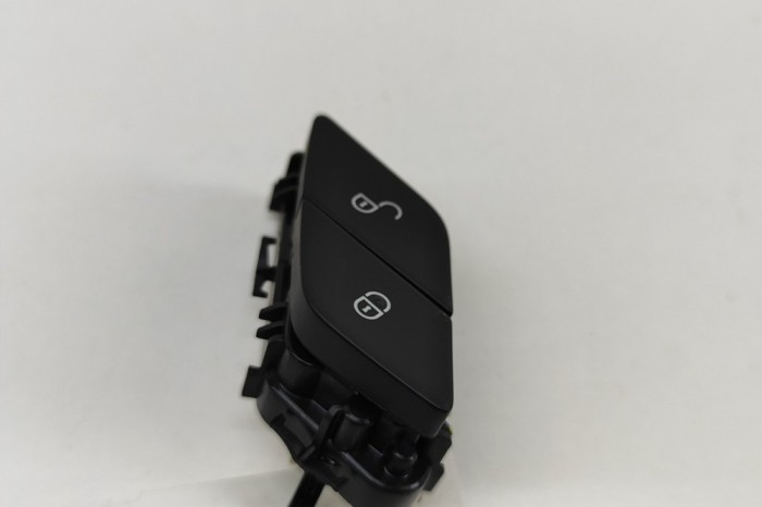 Comutator &icirc;nchidere centralizată MERCEDES-BENZ GLC C253 2016 OEM: A2059055151 22814359