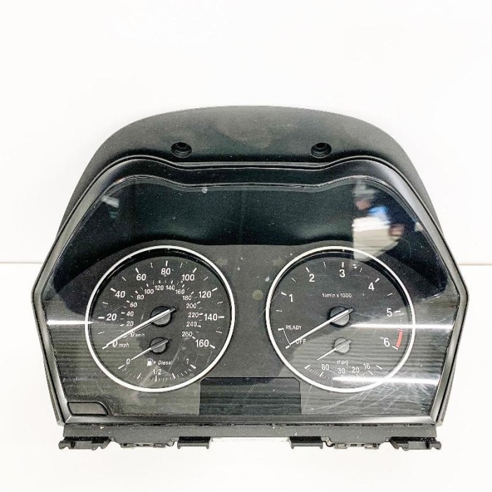 Ceas de bord BMW X1 F48 2017 OEM: 8794209,17649411,9295445 10619372