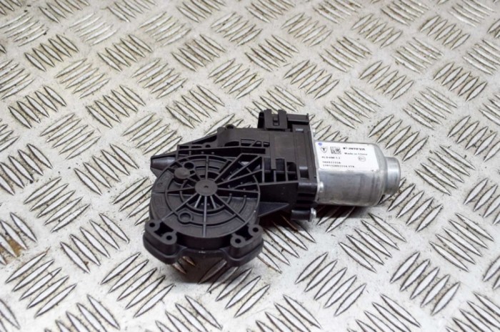 TESLA MODEL 3 2021 OEM: 1A002232A SKU: 14147510