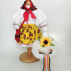 Set Botez Traditional , Costum Traditional Fetite Floral 3 - 2 piese costumas si lumanare