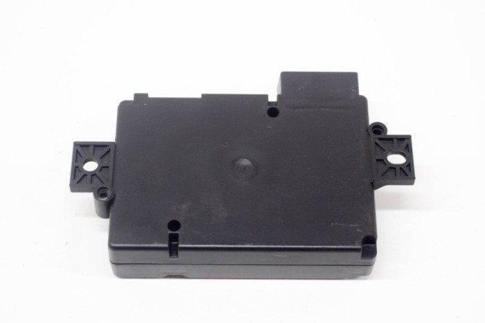 Modul de control Bluetooth MERCEDES-BENZ C W205 2015 OEM: A2059008118,A2059022605,A2059013909 14434075