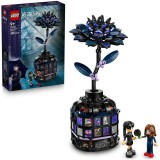LEGO&reg; Wednesday - Floare de dalie neagra 76784, 358 piese