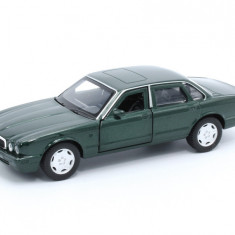 Macheta auto Jaguar XJ6 verde, pull back, 1:36 Tayumo