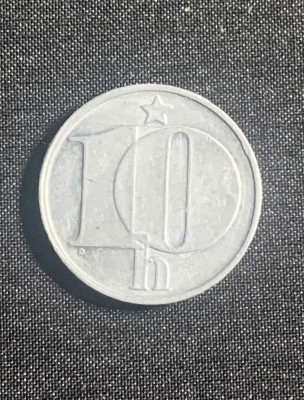 Moneda Cehoslovacia 10 haleri 1977 foto