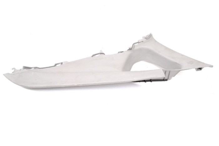 Ornament st&acirc;lp spate st&acirc;nga TOYOTA PRIUS _W3_ 2011 OEM: 62470-47070 11698892