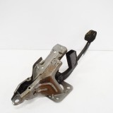 Pedala de fr&acirc;nă FORD FOCUS III Turnier 2014 OEM: BV61-2467-CF 2748092