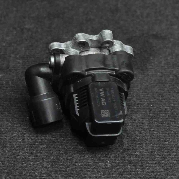 Supapa EGR AUDI A3 Limousine 8VS, 8VM 2013 OEM: 06K131097M