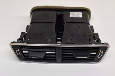 Gura de ventilație planșa de bord AUDI Q7 4M 2015 OEM: 4M0819203C,4M0819203 28482842 foto