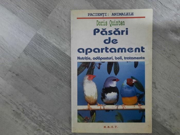 Pasari de apartament de Doris Quinten