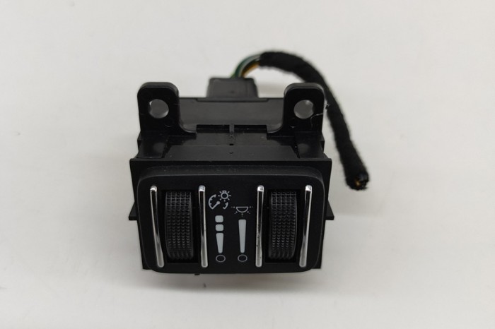 Buton de reglare intensitate luminoasă planșa de bord MASERATI GHIBLI M157 2013 OEM: 68141052AC | 29393314
