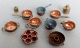 Lot 16 miniaturi obiecte de bucatarie, produse din alama