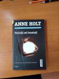 VAND ROMANUL POLITIST &quot; FERICITI CEI INSETATI&quot; DE ANNE HOLT, Agatha Christie