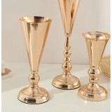 Cumpara ieftin Vaza Decorativa Metal Aurie cu Picior, 28.5 cm - Vaza de Lux pentru Flori, Design Elegant