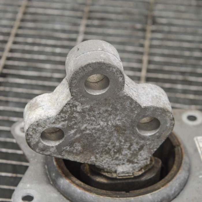 Suport cutie de viteze OPEL INSIGNIA A G09 2010 OEM: 13312098 | 3552601