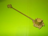 Cumpara ieftin Superb obiect vechi din BRONZ masiv pentru STINS LUMANARI , stingator 25 cm