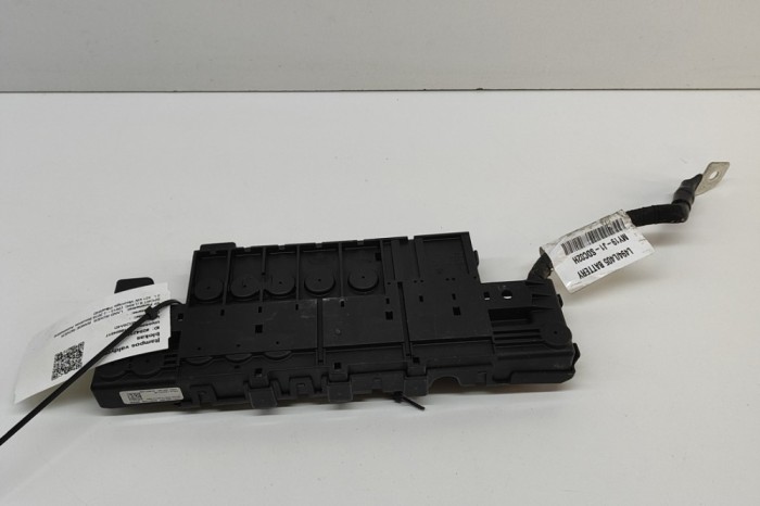 Unitate de distribuție a energiei LAND ROVER RANGE ROVER SPORT II L494 2019 OEM: HPLA-14A073-JB | 28425924