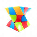 Cub Magic 3x3x3, Fanxin Twisty, Multicolor, 488CUB
