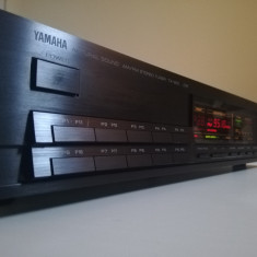 Tuner YAMAHA model TX900 - FM Stereo / AM - Impecabil/Japan