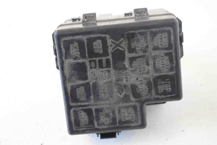 Panou de siguranțe INFINITI M30 2010