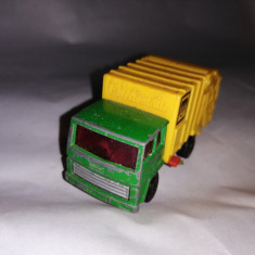 bnk jc Matchbox Superfast no 36 Refuse Truck