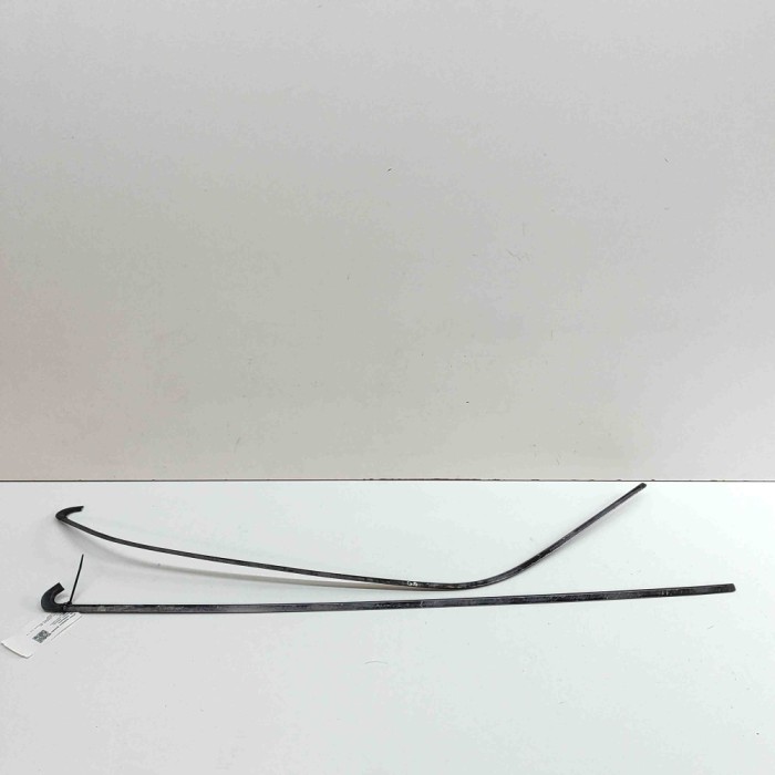 Chedar geam ușă dreapta spate PORSCHE 928 1982 OEM: 92854342002,92854341802