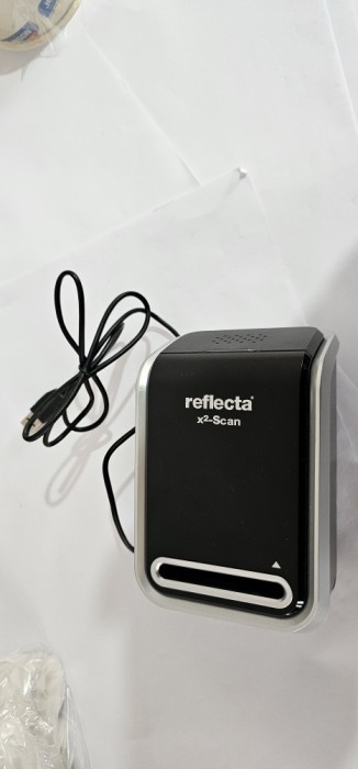REFLECTA x&sup2;-Scan Scanner PENTRU negative și diapozitive de 35 mm , CITITI DESCRIEREA VA ROG !