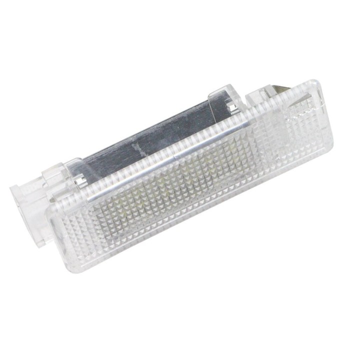 Lampa LED portbagaj GizMondo&reg; compatibila cu : VW Golf MK5 MK6 MK7 Jetta Passat B6 B7 B8 CC Scirocco Tiguan Touran Touareg T5, Seat Alhambra 2011-2013
