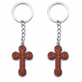 Cumpara ieftin Set 2 brelocuri religioase maro-argintiu 9,3 cm, cruce 3,5 x 2,6 cm cu cruci mici, grosime 4 mm, inel 3,4 cm, pentru barbati si femei, marturii botez