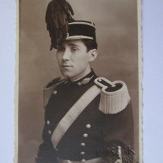 Foto 100 x 65 mm cabinet Kossak Timișoara,ofițer in uniformă de paradă/gală 1926