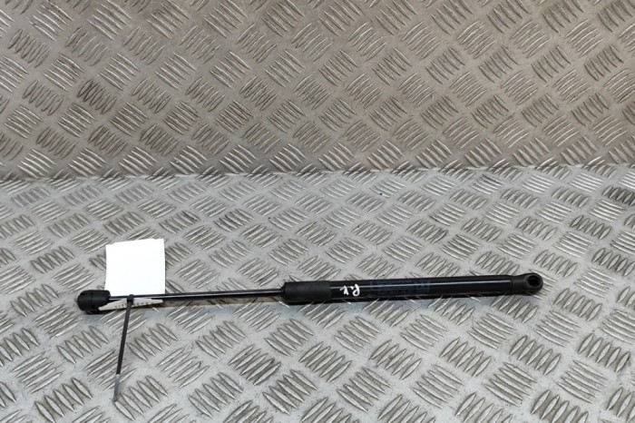 Amortizor capota st&acirc;nga față MASERATI GHIBLI M157 2022 OEM: 670008872 25719556