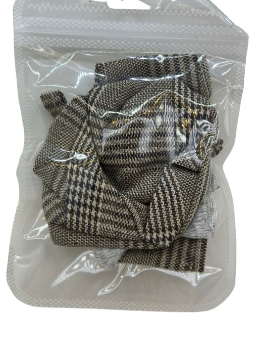 Hainute pentru Labubu - seturi colorate cu tematica adorabila - G