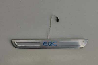Ornament prag dreapta față MERCEDES-BENZ EQC 2022 OEM: A2936803401 27510295 foto