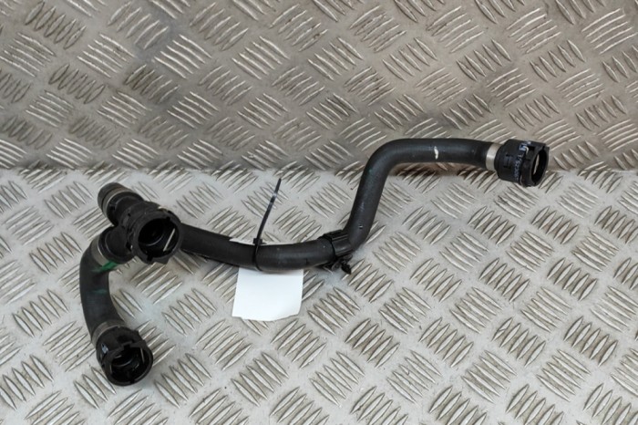 Furtun de lichid de răcire BMW i4 G26 2023 OEM: 8477901 23820906