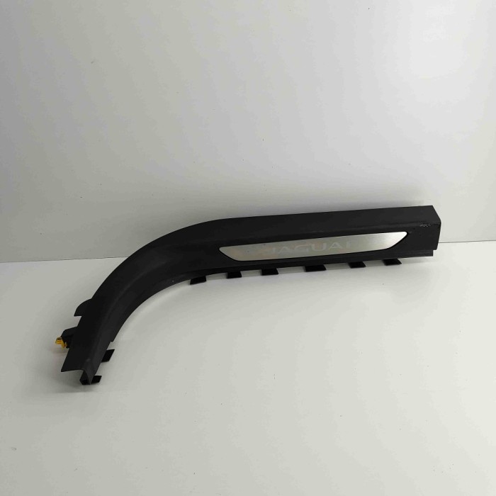 Ornament prag st&acirc;nga față JAGUAR I-PACE X590 2018 OEM: J9D3-13201-AD