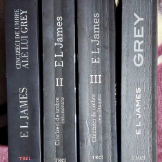 Cincizeci de umbre ale lui Grey - E L James 4 volume complet.