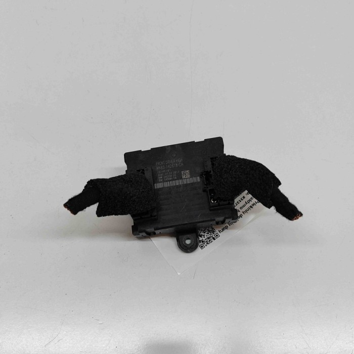 Modul de control ușă dreapta față JAGUAR F-TYPE Coupe X152 2018 OEM: HK83-14D618-CA 31377740