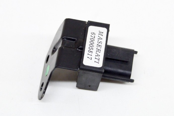 Senzor de accelerație MASERATI QUATTROPORTE VI 2015 OEM: 670005817,002455000115 17739287