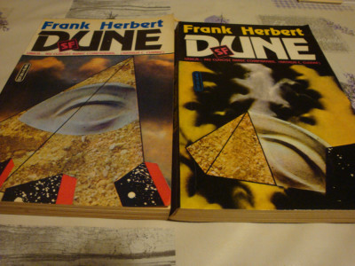 Frank Herbert - Dune - 2 volume - 1993 foto