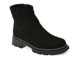 Ghete GRYXX negre, W687, din piele intoarsa