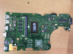 placa de baza Asus F555L, A150 foto