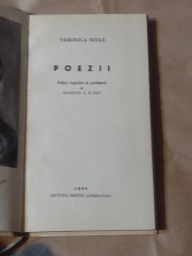 VERONICA MICLE - POEZII foto