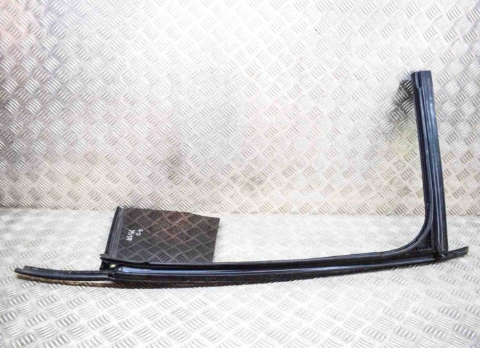 Geam lateral dreapta spate TESLA MODEL X 2018 OEM: Hatchback | 18057780